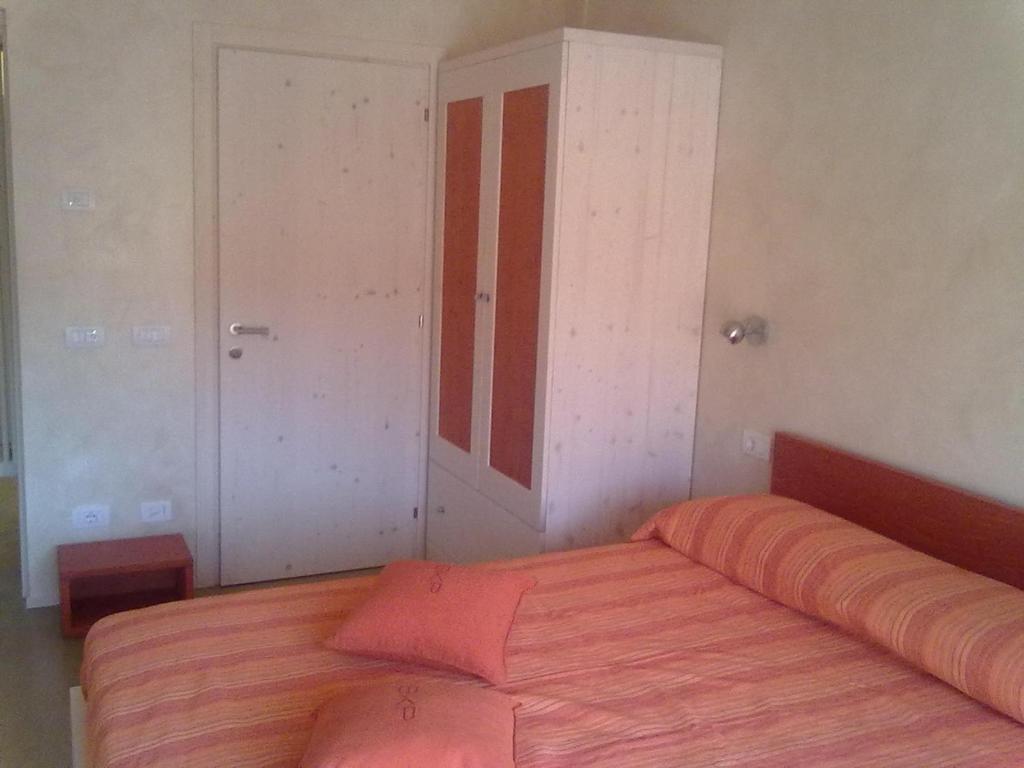Bikapi Bed and Breakfast Garda  Kamer foto